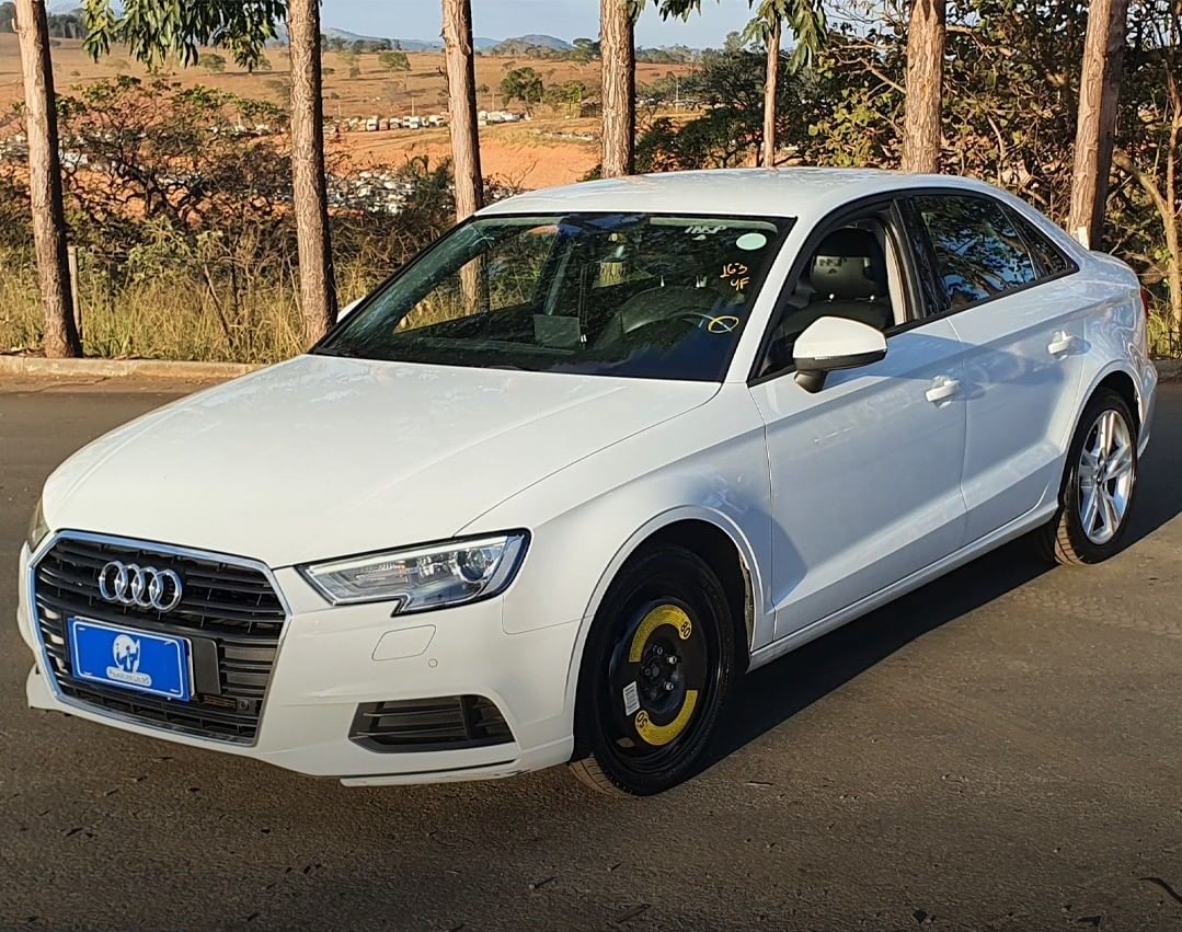 LOTE 09 AUDI/A3 LM 150CV 