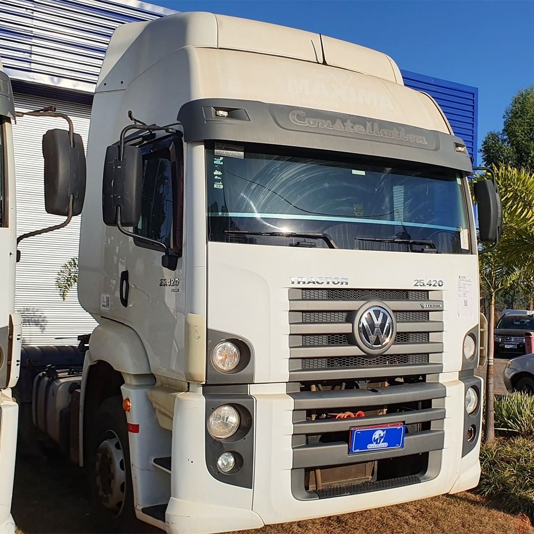 LOTE 21 VW/25.420 CTC 6X2 